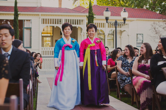 gold-garden-wedding-at-camarillo-ranch