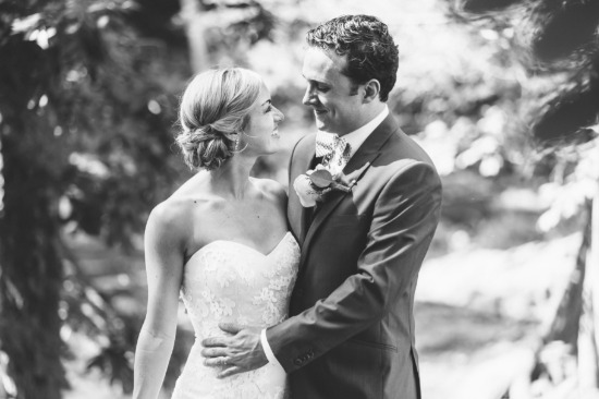 moonstone-manor-rustic-chic-wedding
