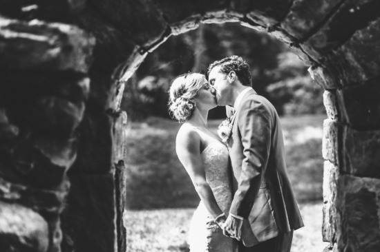 moonstone-manor-rustic-chic-wedding