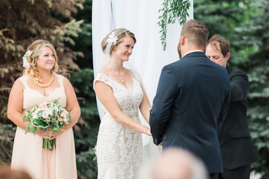pastel-peach-vintage-wedding