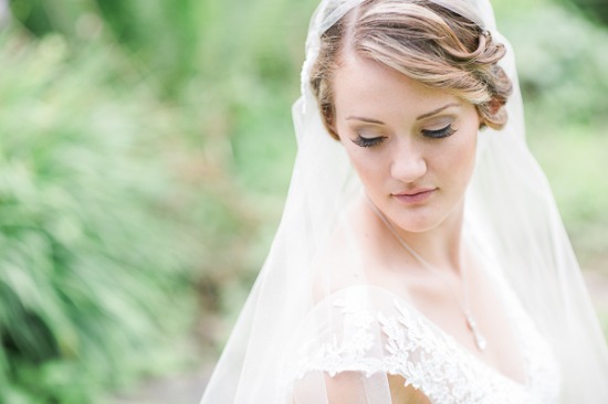 pastel-peach-vintage-wedding