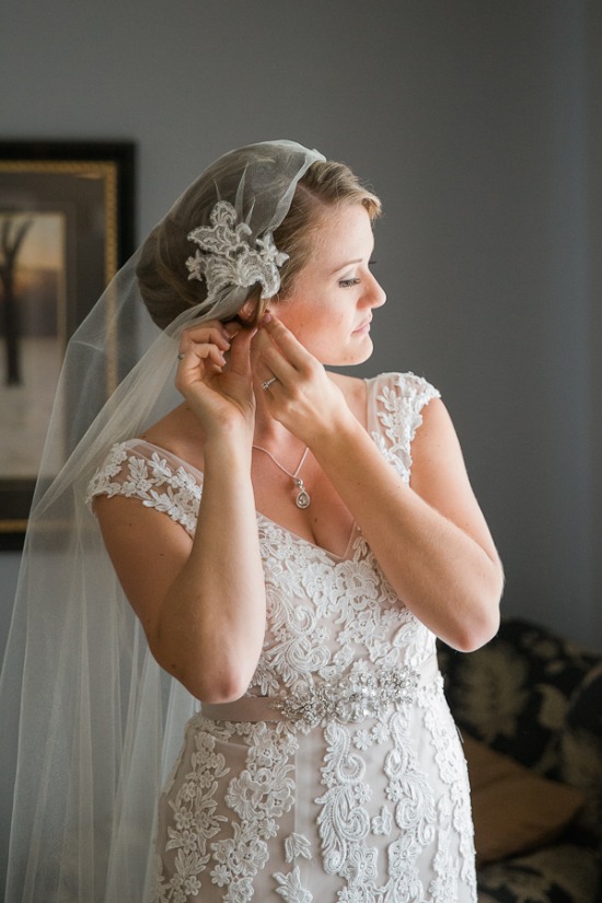 pastel-peach-vintage-wedding