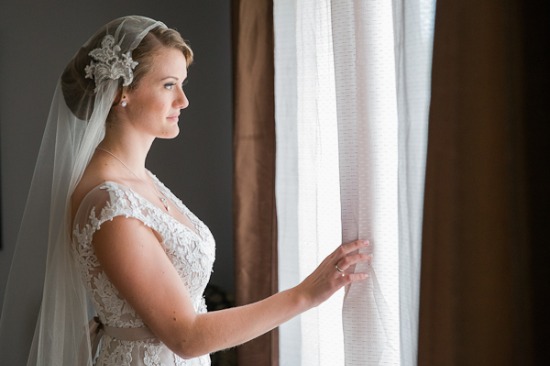 pastel-peach-vintage-wedding
