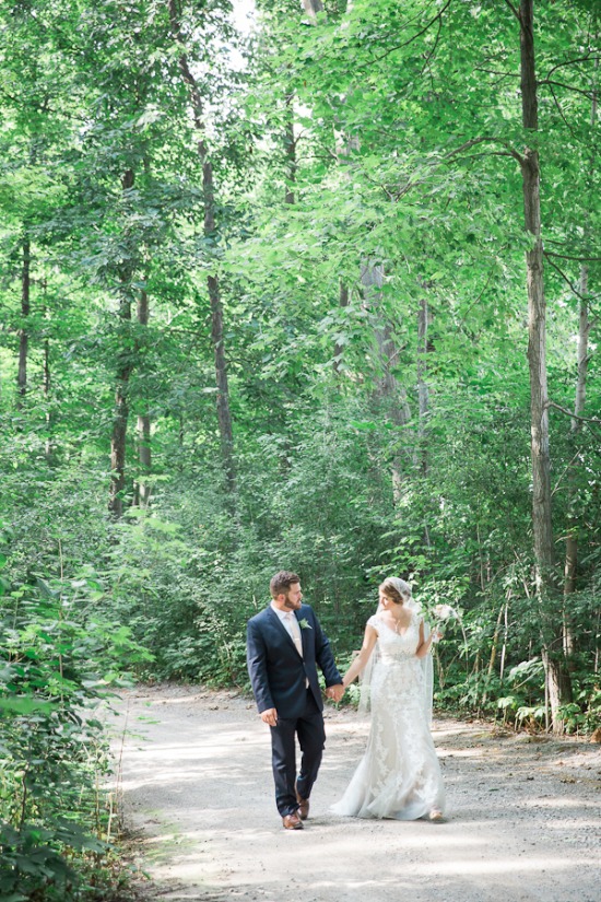 pastel-peach-vintage-wedding