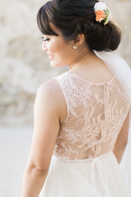 peach-and-gray-elegant-rustic-wedding