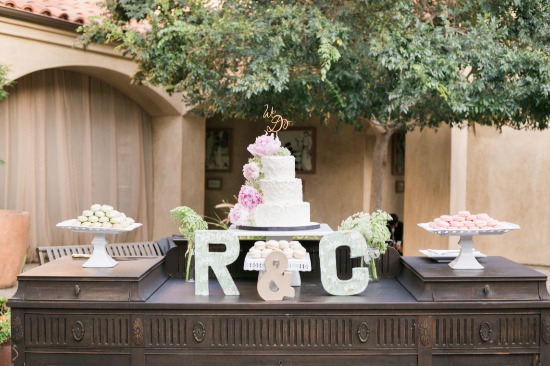 peach-and-gray-elegant-rustic-wedding