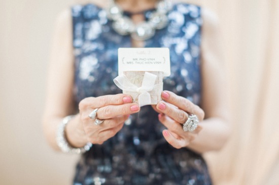 peach-and-gray-elegant-rustic-wedding