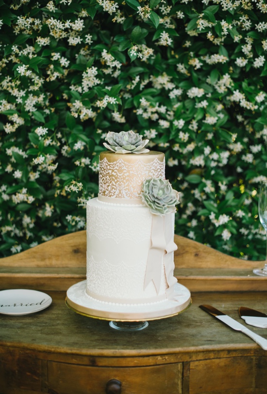 pink-and-gold-succulent-wedding