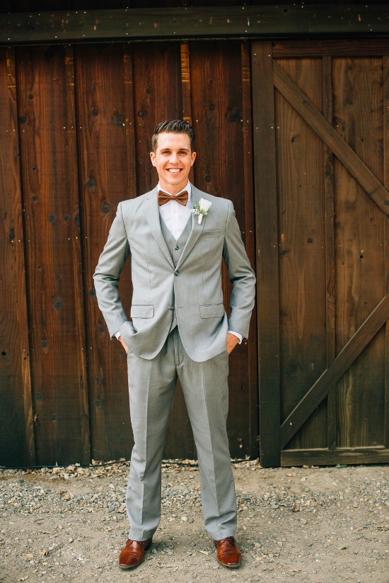 purple-and-gray-wedding-inspiration