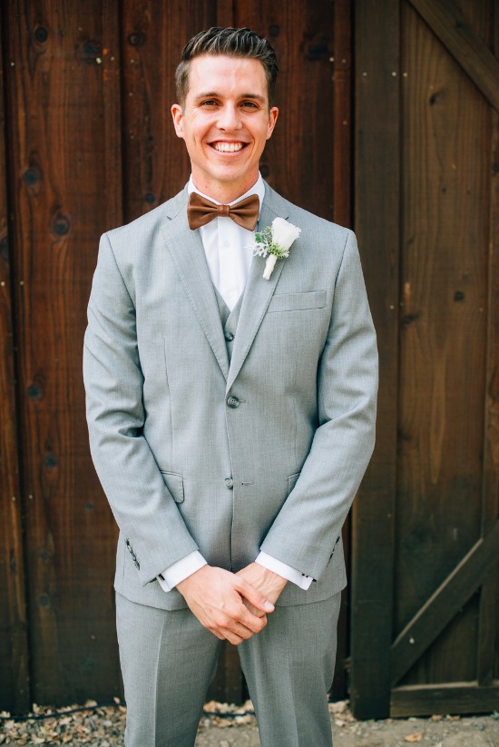 purple-and-gray-wedding-inspiration