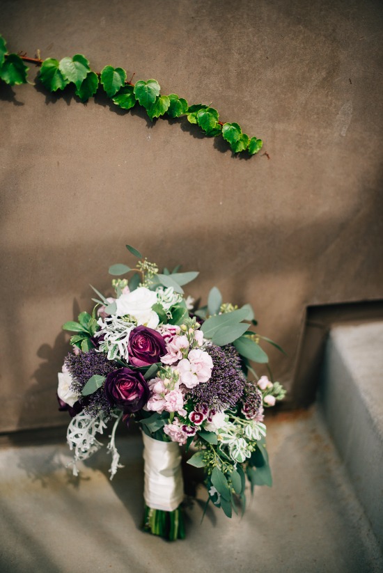 purple-and-gray-wedding-inspiration