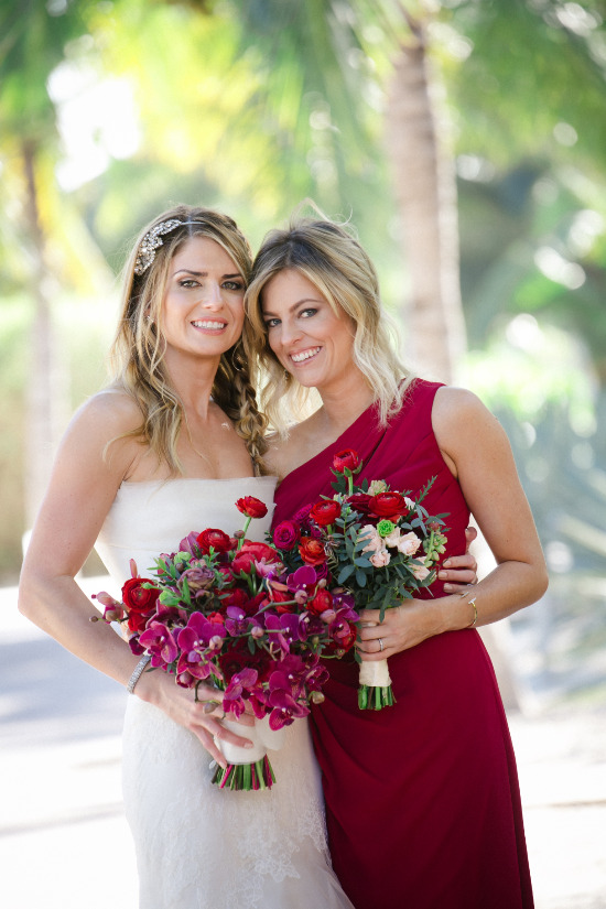 red-grey-and-gold-formal-wedding