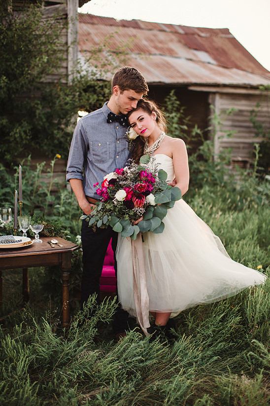 rustic-chic-farm-wedding-ideas