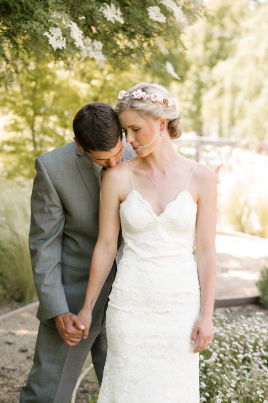 rustic-wedding-in-shades-of-pink