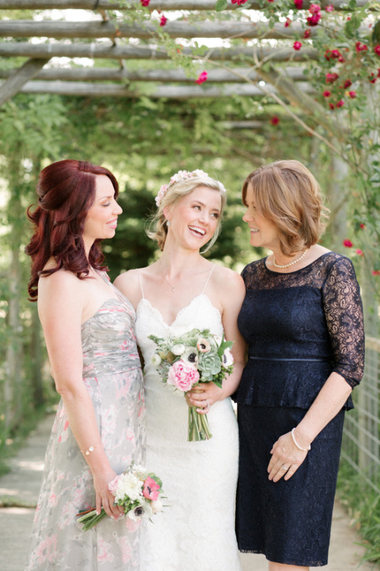 rustic-wedding-in-shades-of-pink