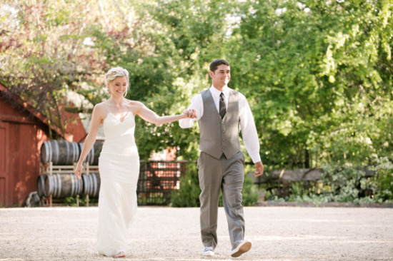 rustic-wedding-in-shades-of-pink