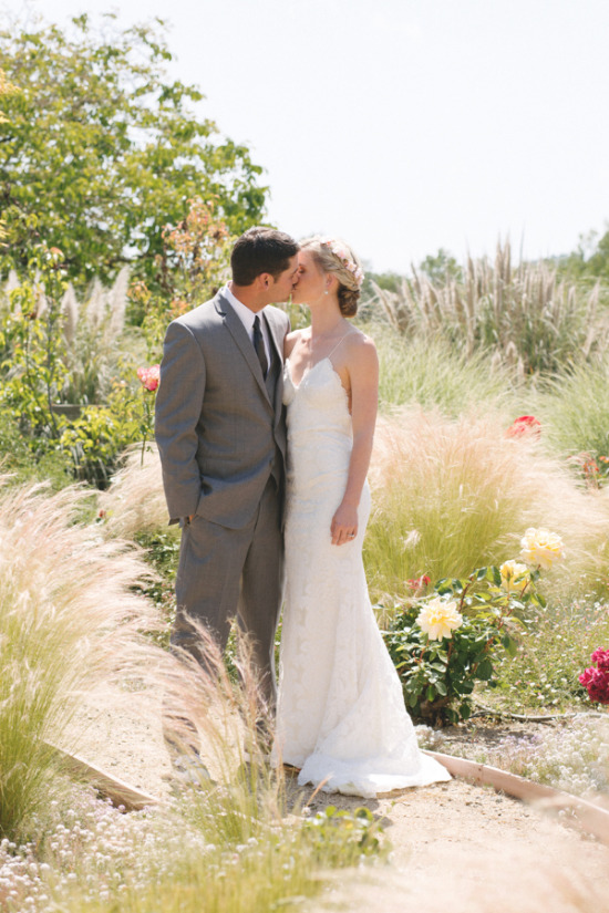 rustic-wedding-in-shades-of-pink