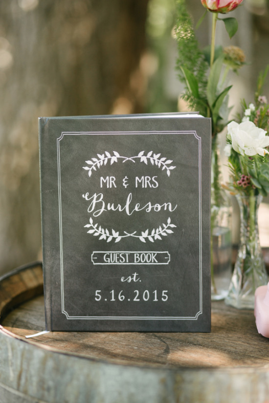 rustic-wedding-in-shades-of-pink