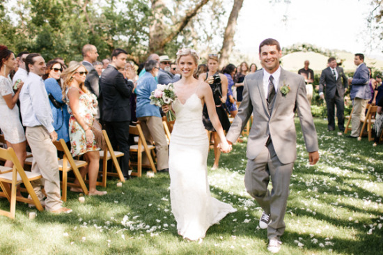 rustic-wedding-in-shades-of-pink