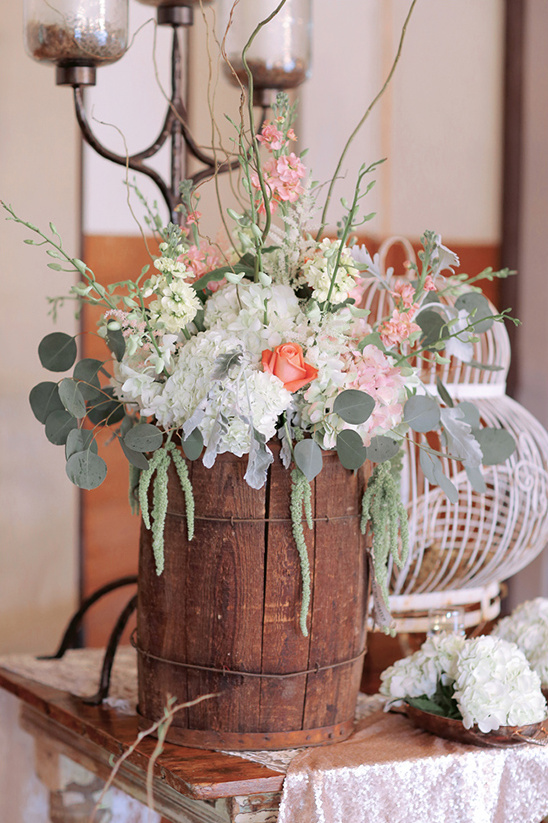 flower arrangement ideas @weddingchicks