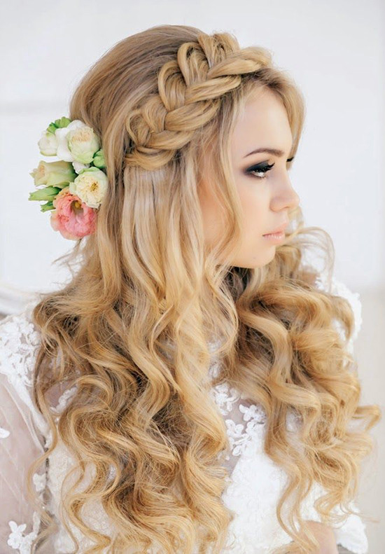 wedding hair ideas @weddingchicks