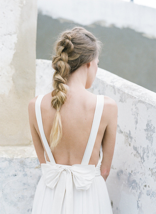 braided wedding hair @weddingchicks
