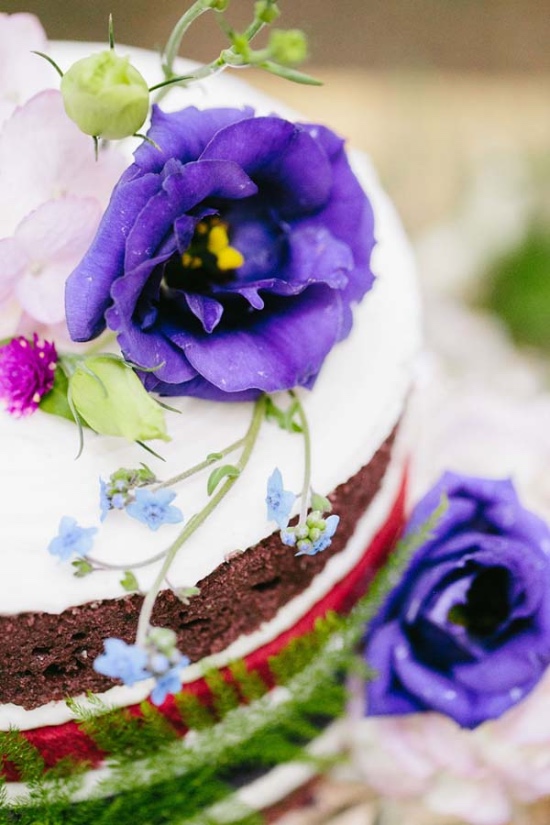 alternative-vintage-forest-wedding