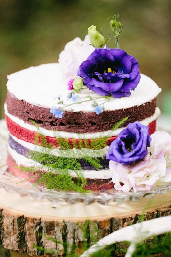 alternative-vintage-forest-wedding