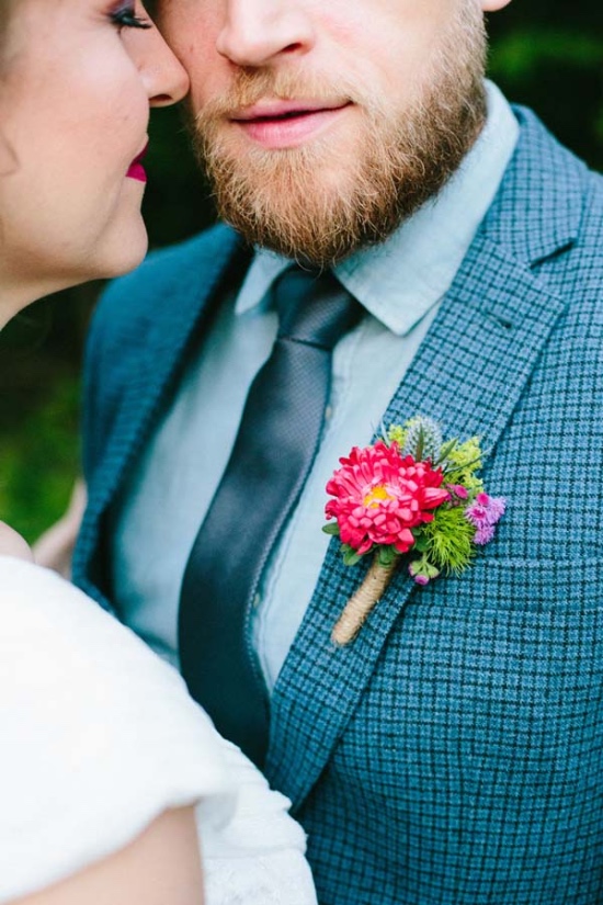alternative-vintage-forest-wedding