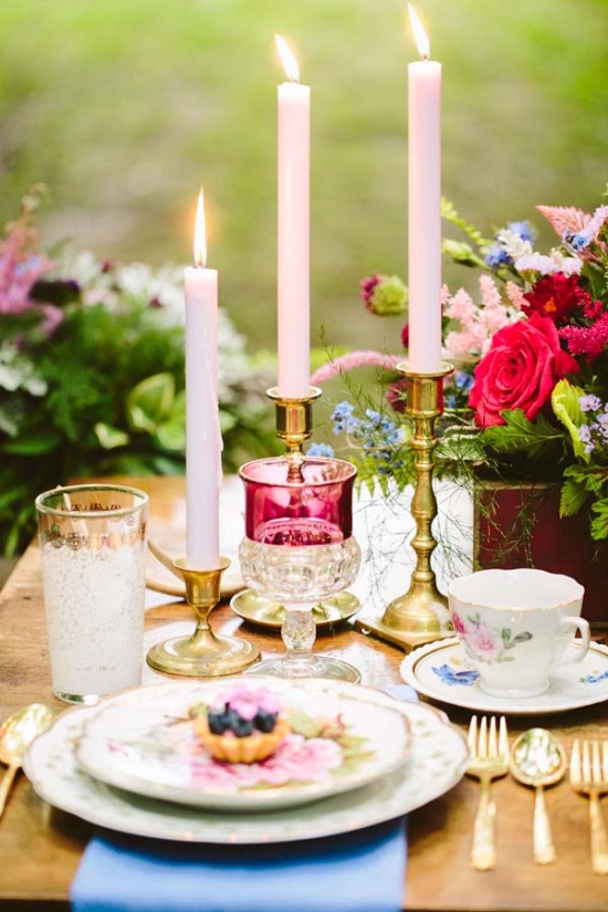 alternative-vintage-forest-wedding