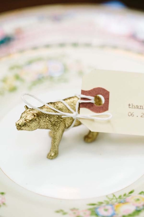 alternative-vintage-forest-wedding
