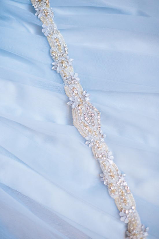 blue-and-gold-cinderella-wedding-ideas