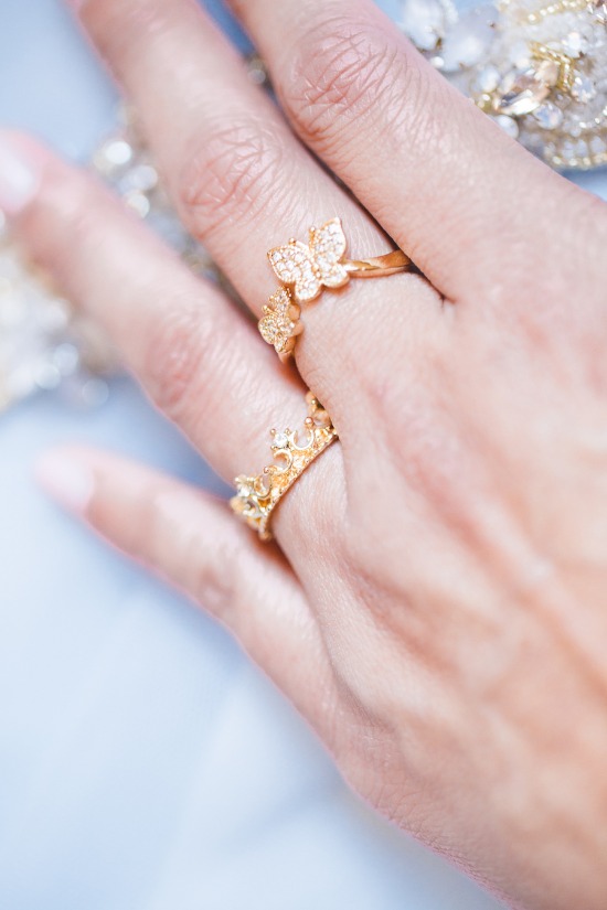 blue-and-gold-cinderella-wedding-ideas