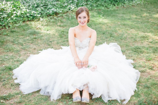 blue-and-gold-cinderella-wedding-ideas