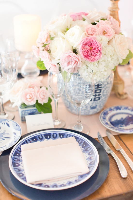 blue-and-white-romantic-tradition