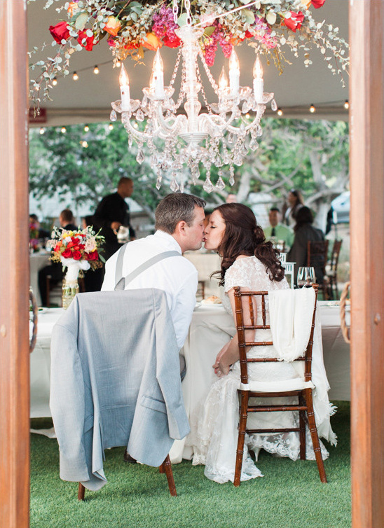 sweetheart table @weddingchicks@weddingchicks
