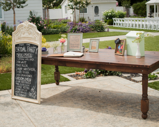 blush-rustic-chic-wedding