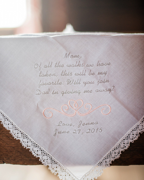 blush-rustic-chic-wedding