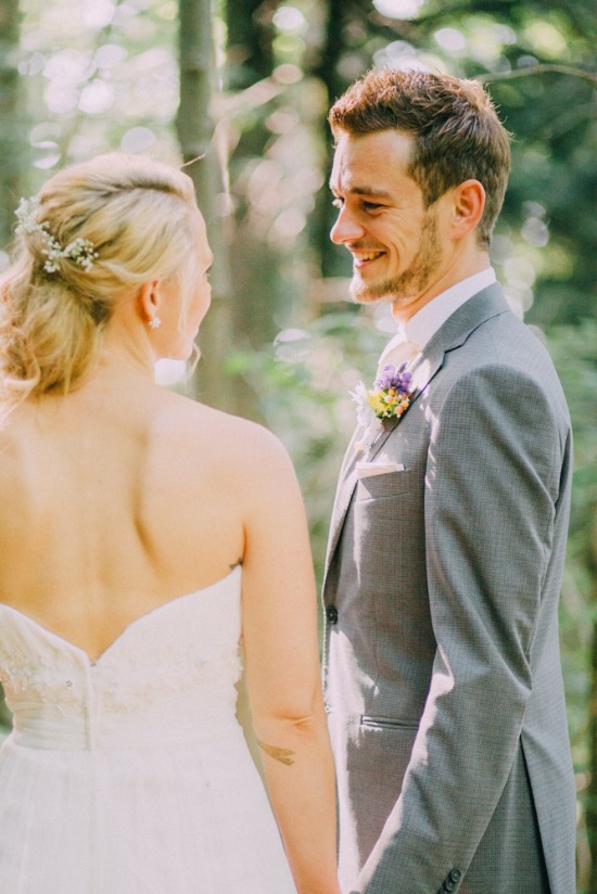 casual-german-countryside-wedding