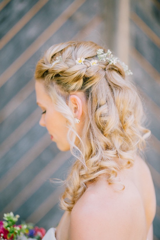 casual-german-countryside-wedding