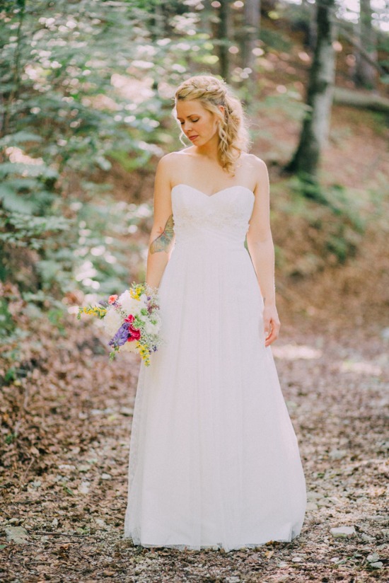 casual-german-countryside-wedding