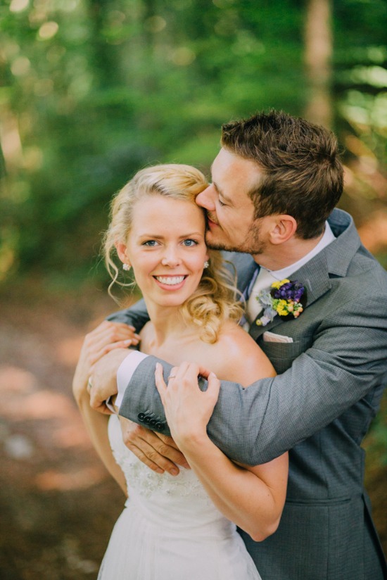 casual-german-countryside-wedding