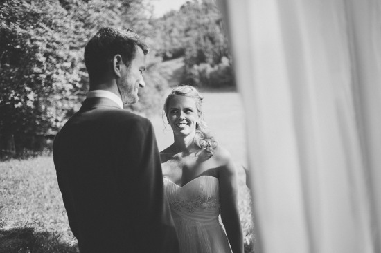 casual-german-countryside-wedding