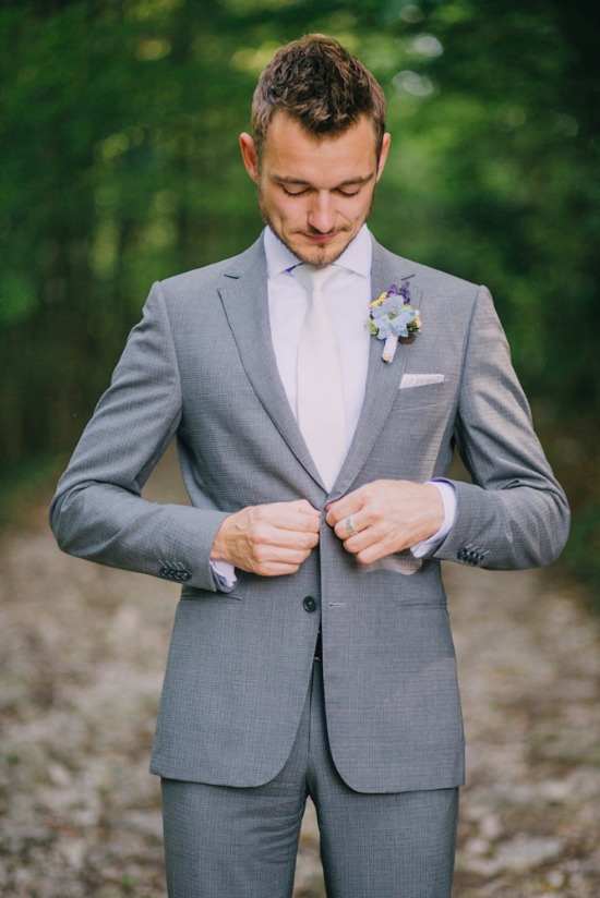 casual-german-countryside-wedding