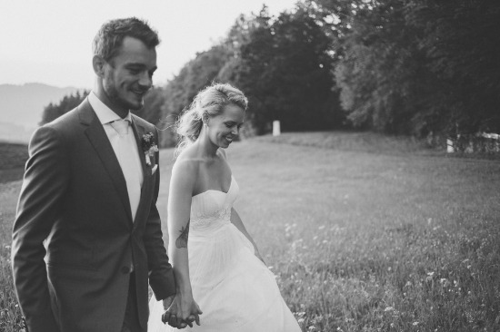 casual-german-countryside-wedding