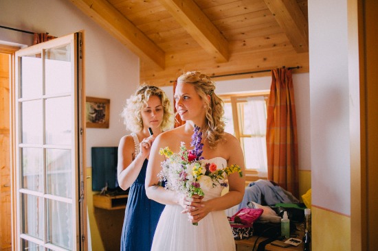 casual-german-countryside-wedding