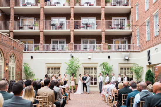 classic-glamour-pink-and-gold-wedding