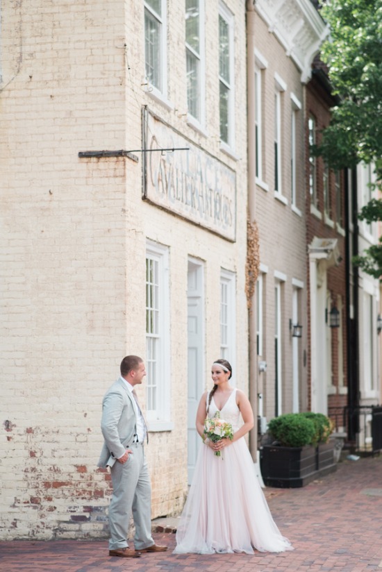 classic-glamour-pink-and-gold-wedding