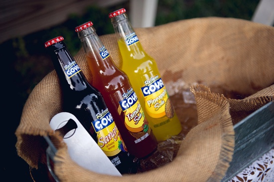 colorful-rustic-wedding-fiesta