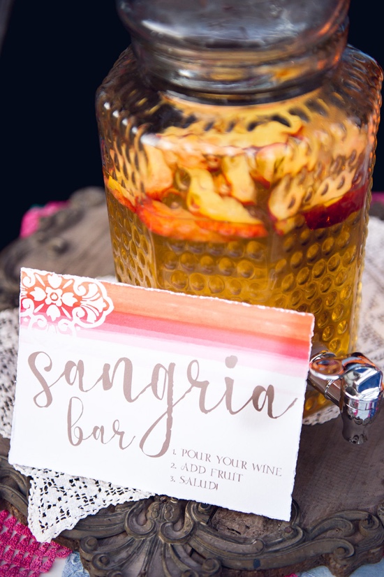 colorful-rustic-wedding-fiesta